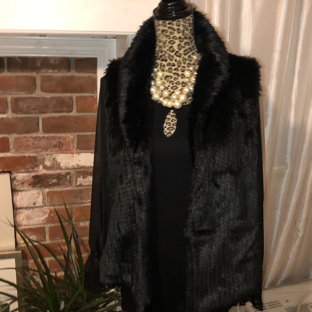 Bagatelle black faux fur vest